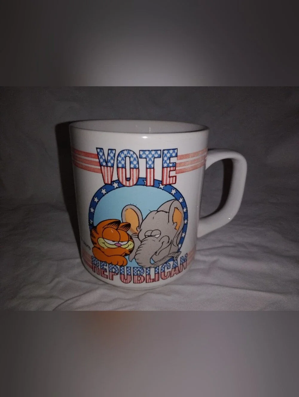 Vintage 1978 Garfield Vote Republican Elephant Politics Enesco Retro Decor